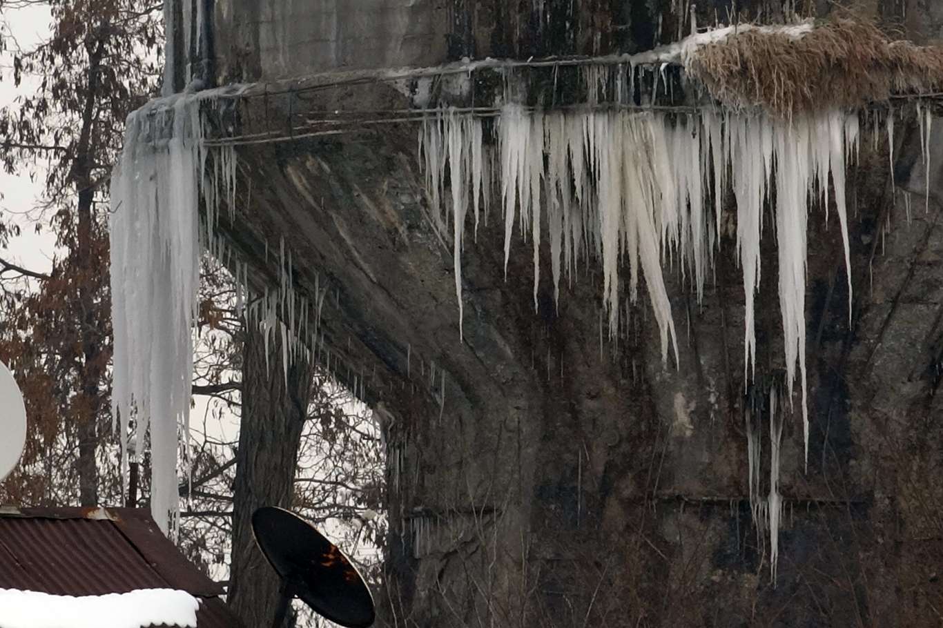 Ağrı ve Erzurum'da 117 yerleşim birimine ulaşım sağlanamıyor